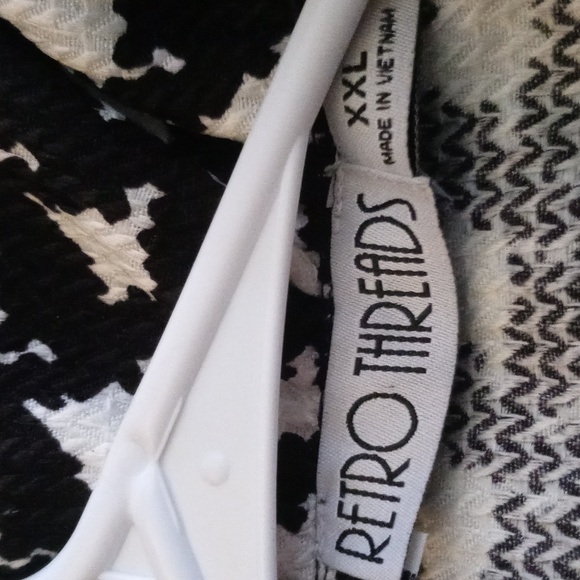 Retro Threads Jacket - Picture 6 of 11